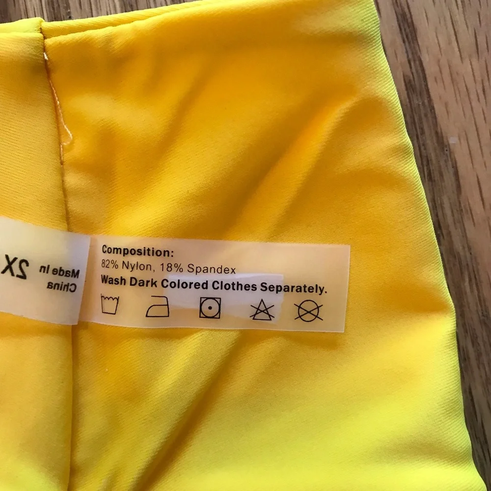 NWT Zaful Bright Yellow & White Knot Padded Bikini Set (2X)